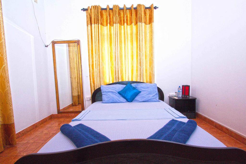 נגומבו The Blue Beach Guesthouse מראה חיצוני תמונה