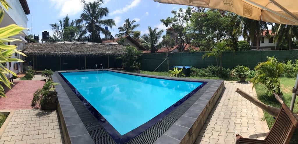 נגומבו The Blue Beach Guesthouse מראה חיצוני תמונה